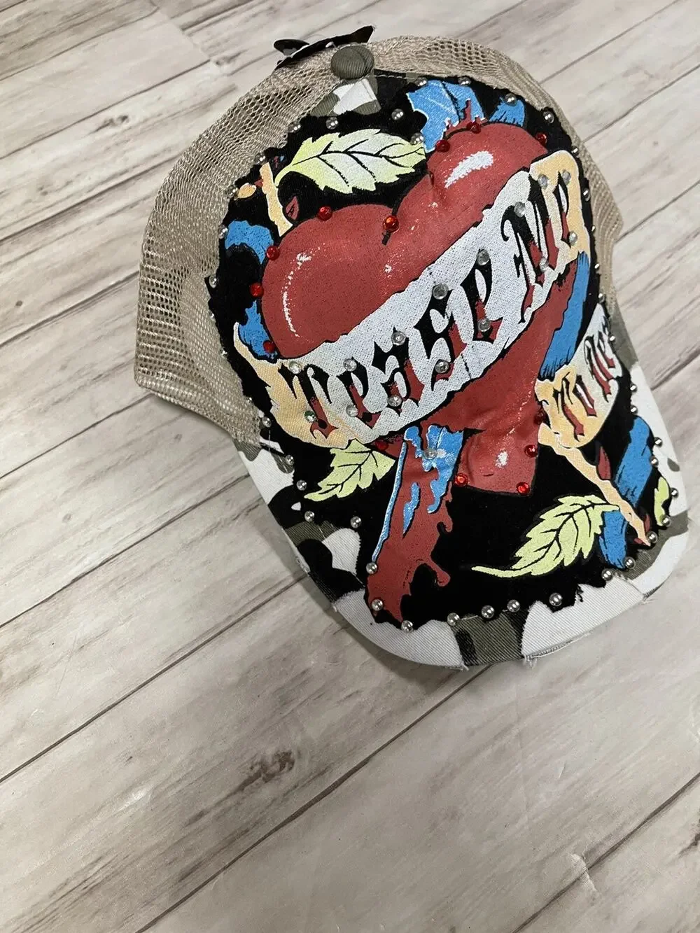 Bulzeye Hat Mens Beaded Cap Camo Tease Me Print Heart Embroidered Ripped A3